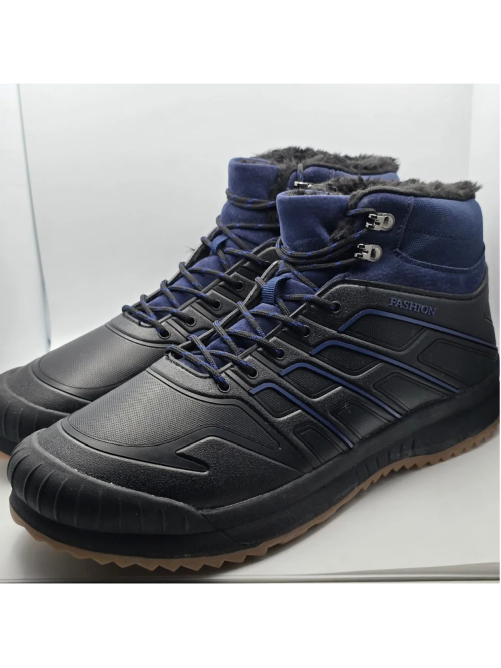 Men's Unbranded Winter Boots Black and Blue Faux Fur Lined 11 men's